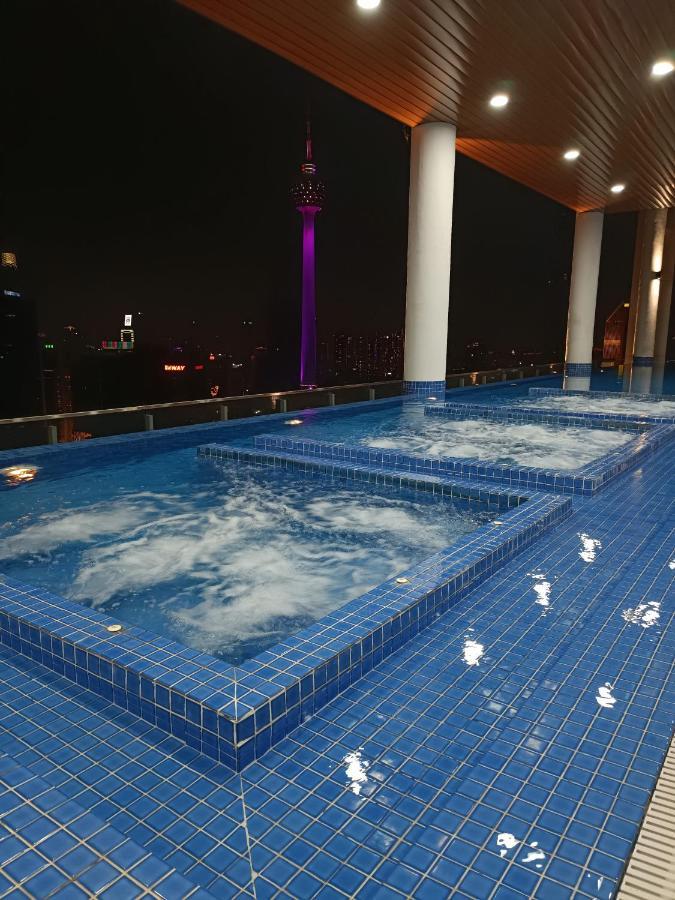 Ferienwohnung Cl 30A Super Kl View Infinity Pool Klcc Kuala Lumpur Exterior foto