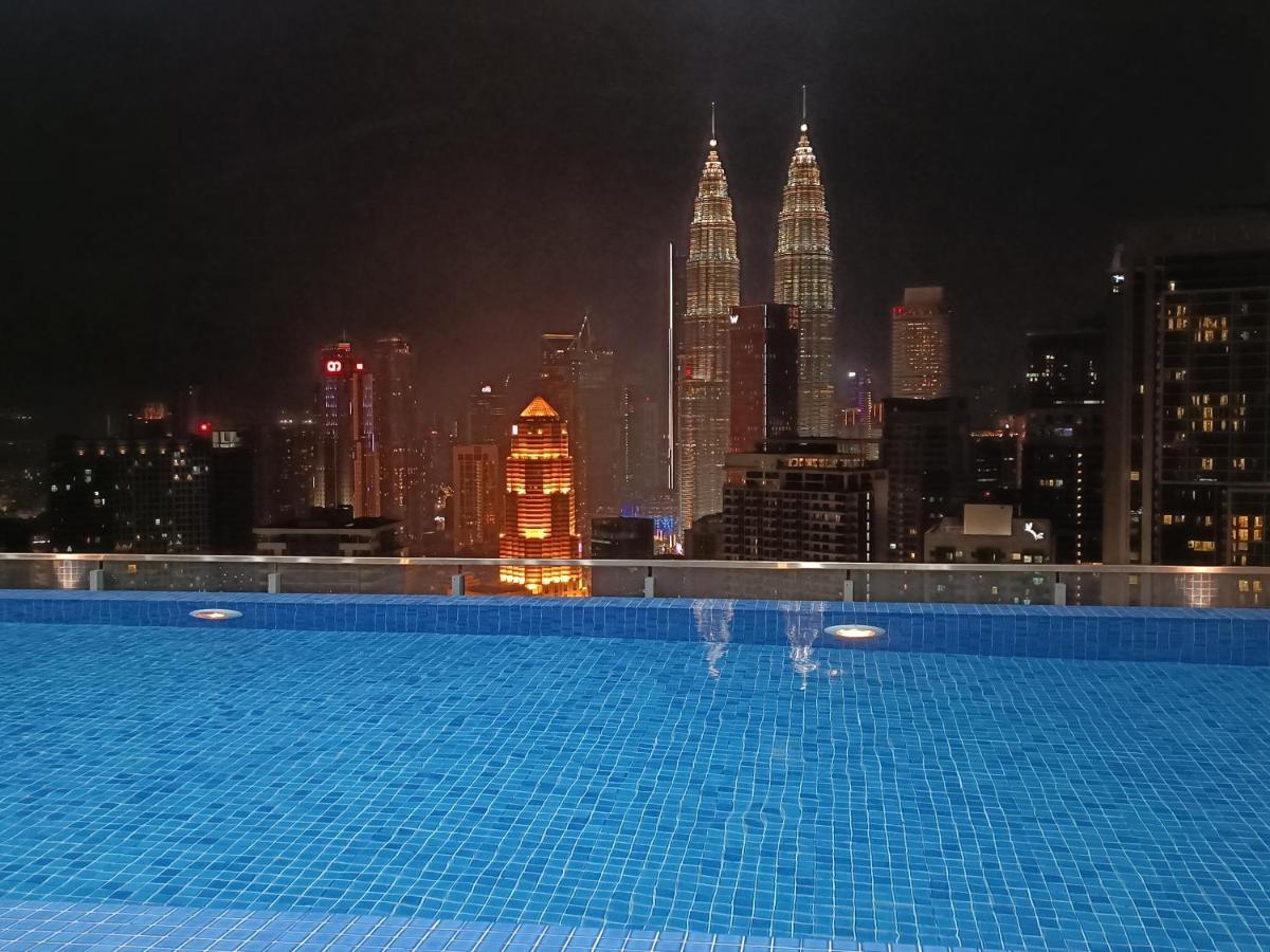 Ferienwohnung Cl 30A Super Kl View Infinity Pool Klcc Kuala Lumpur Exterior foto