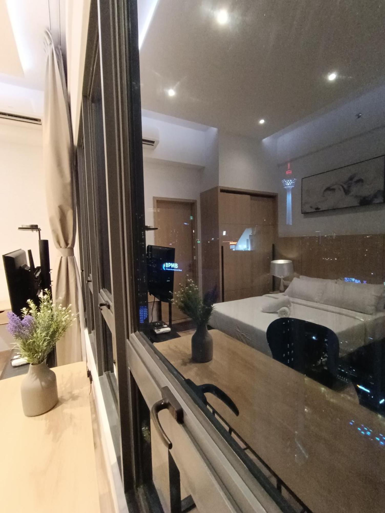Ferienwohnung Cl 30A Super Kl View Infinity Pool Klcc Kuala Lumpur Exterior foto